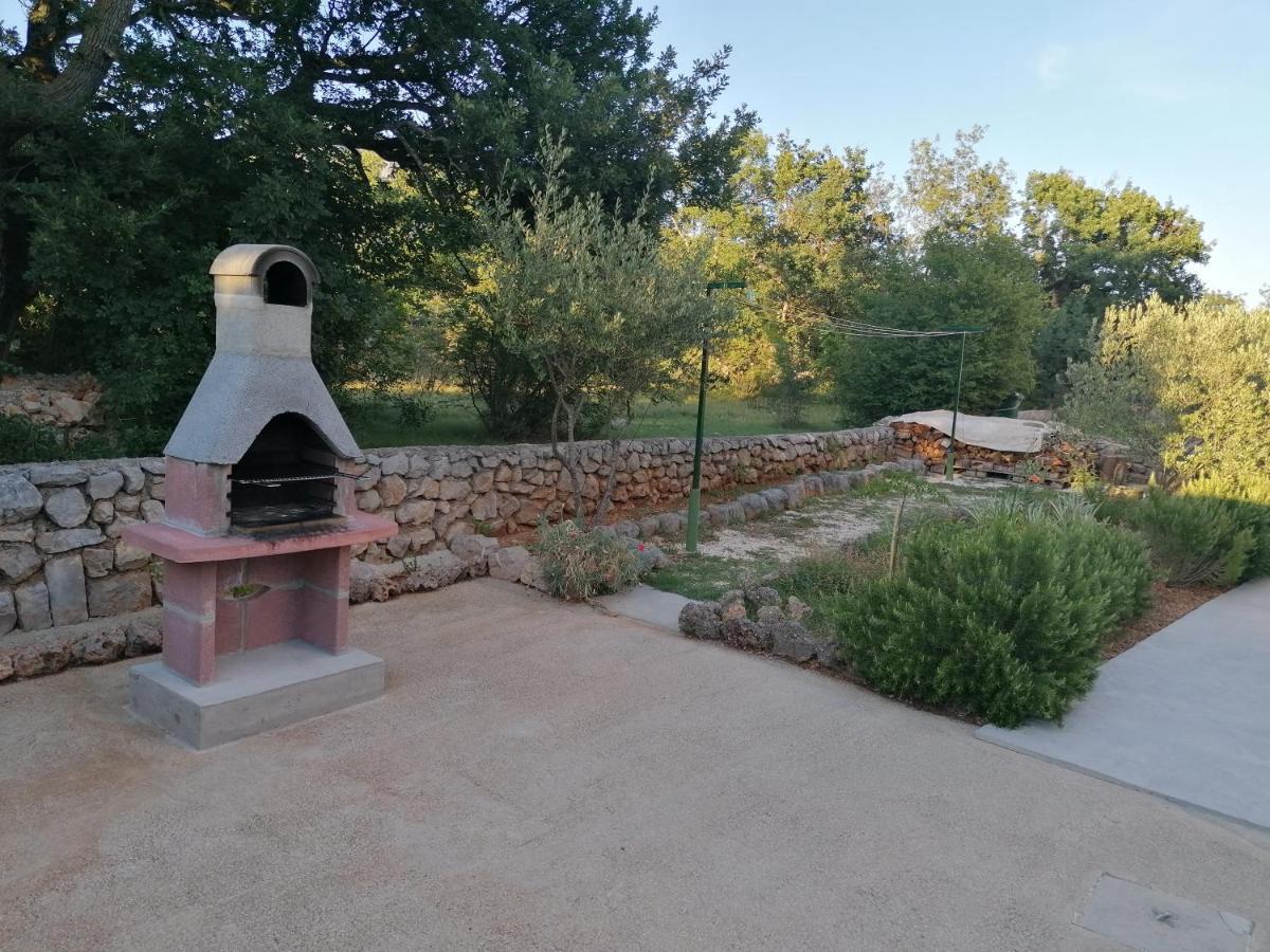 Apartments Lota Starigrad Paklenica Ngoại thất bức ảnh