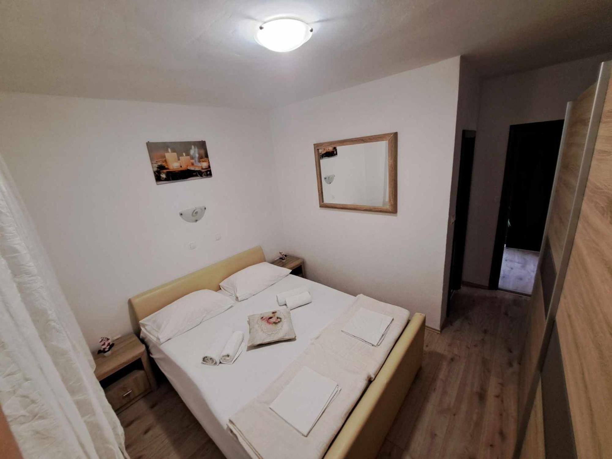Apartments Lota Starigrad Paklenica Ngoại thất bức ảnh